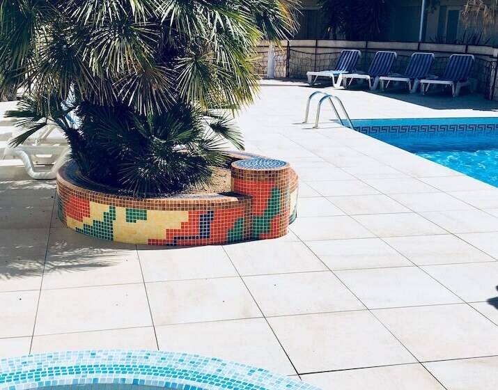 فندق على الطريق Amerique Hotel Palavas   Piscine   Plage