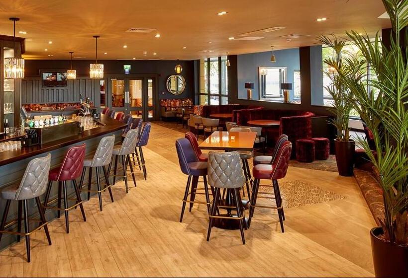 Tower Hotel & Leisure Centre