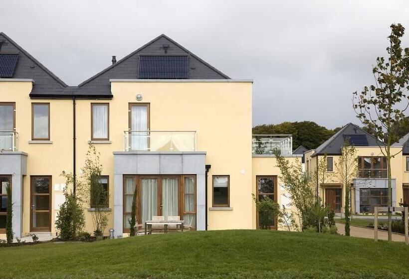 Waterford Castle Hotel & Golf Resort