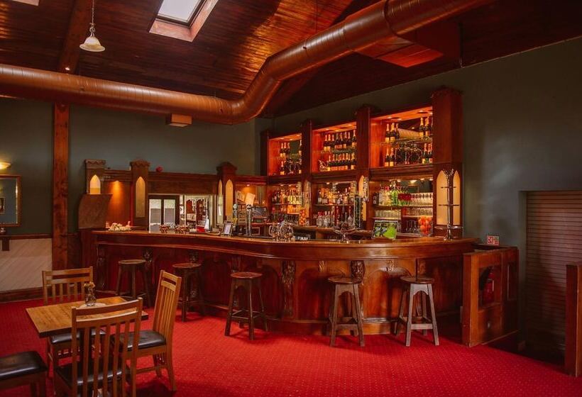 Waterford Castle Hotel & Golf Resort