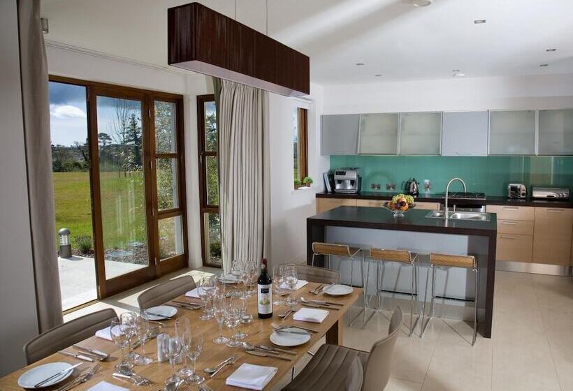 Waterford Castle Hotel & Golf Resort