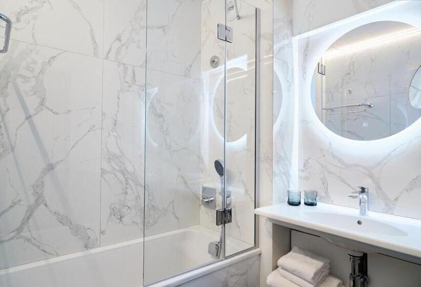 Best Western Premier Hotel Des Vignes Et Des Anges