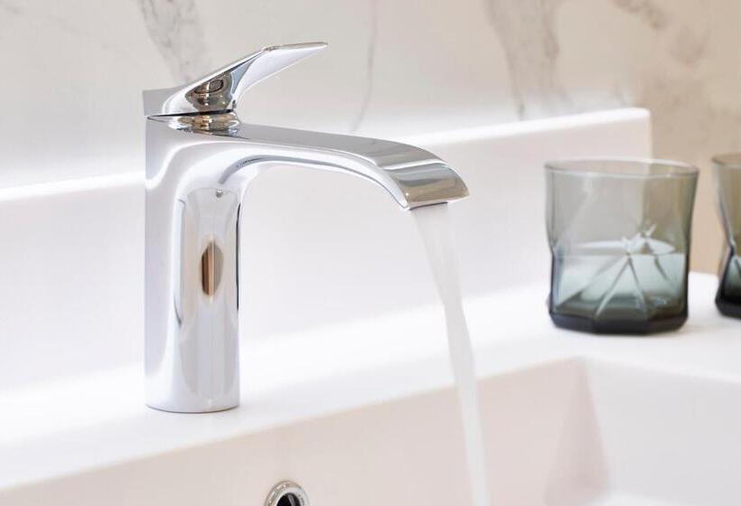 Best Western Premier Hotel Des Vignes Et Des Anges