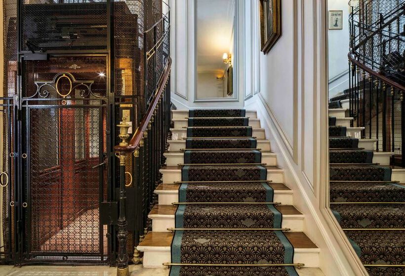 Bradford Elysees  Astotel