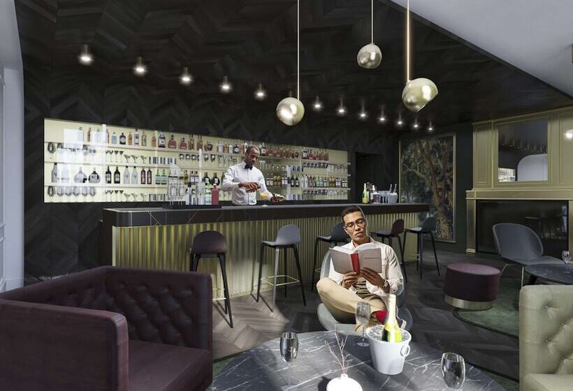 호텔 Aigle Noir Fontainebleau Mgallery