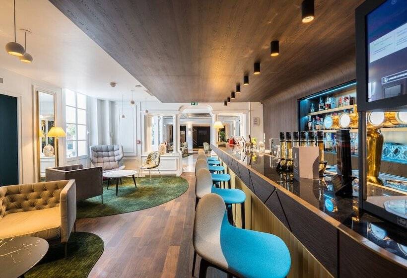 호텔 Aigle Noir Fontainebleau Mgallery