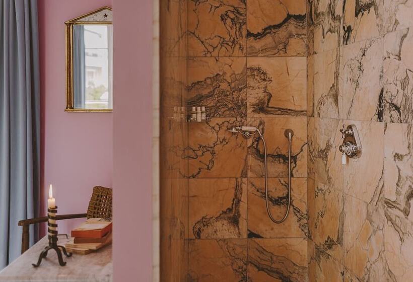 ホテル Amour Nice