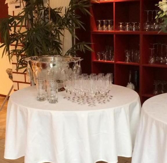 Отель Auberge De L'etoile