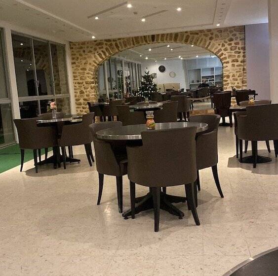 ホテル Auberge De L'etoile