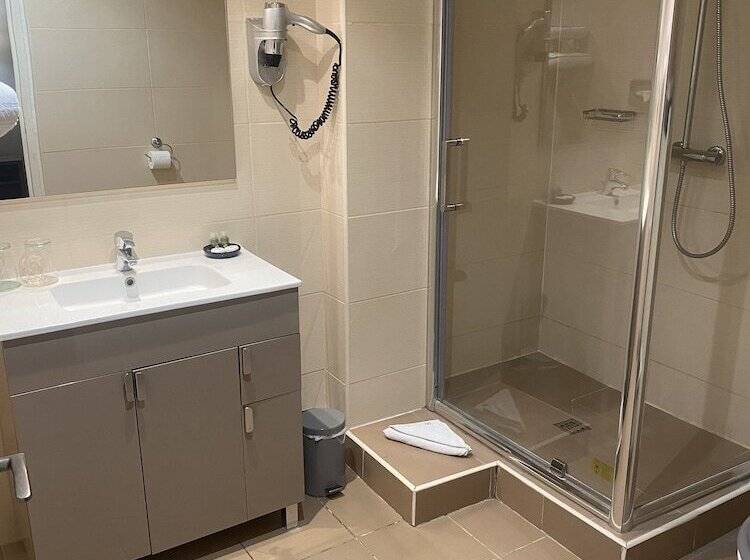 Отель Auberge De L'etoile