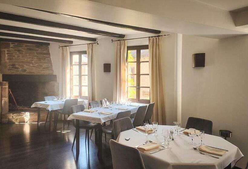 فندق Auberge Saint Jacques