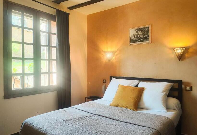 فندق Auberge Saint Jacques