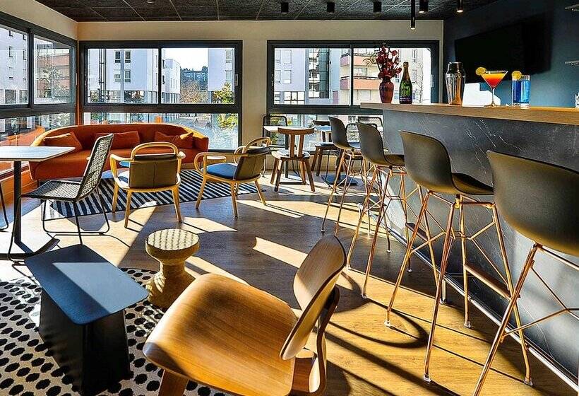 酒店 Ibis Annecy   Cran Gevrier