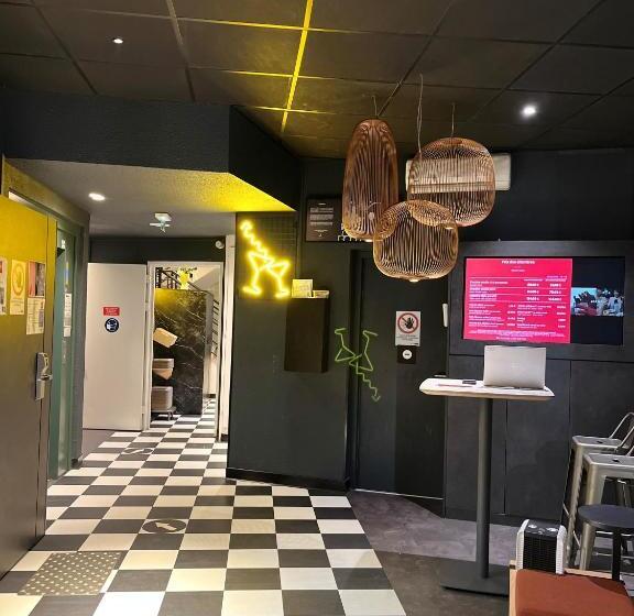 酒店 Ibis Annecy   Cran Gevrier