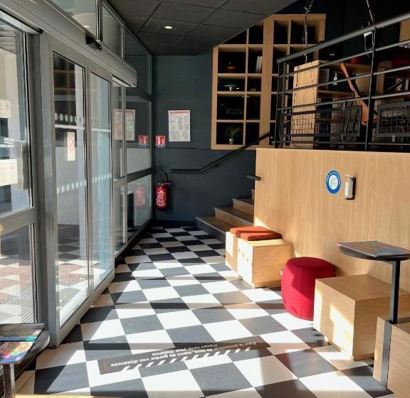 酒店 Ibis Annecy   Cran Gevrier