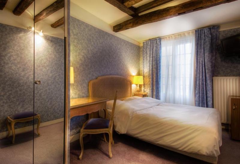 ホテル Baudelaire Opera