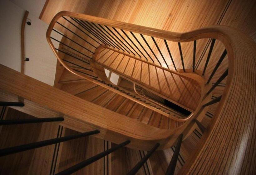 בית מלון כפרי Beau Rivage