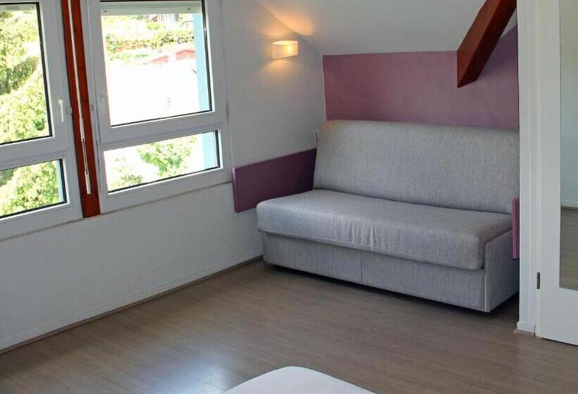 בית מלון כפרי Beau Rivage