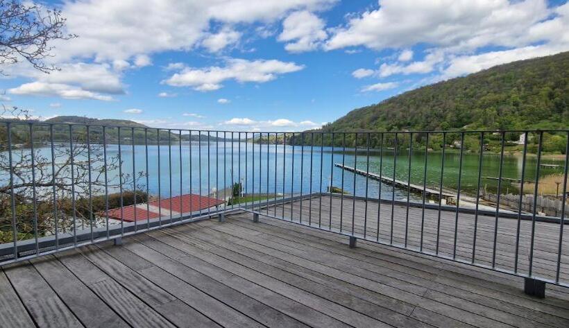 בית מלון כפרי Beau Rivage