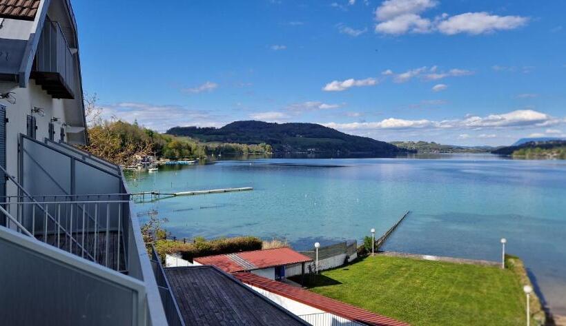 בית מלון כפרי Beau Rivage