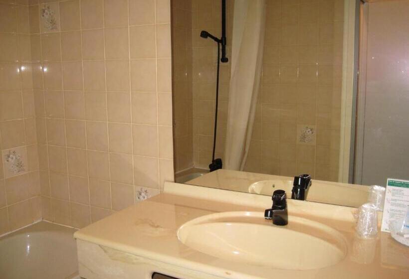 فندق Bellevue De Tradition Familiale