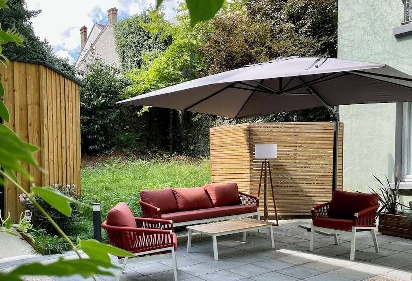 ホテル Hôtel Villa Berlioz