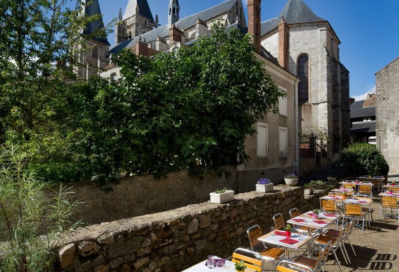 فندق Best Western Blanche De Castille Dourdan