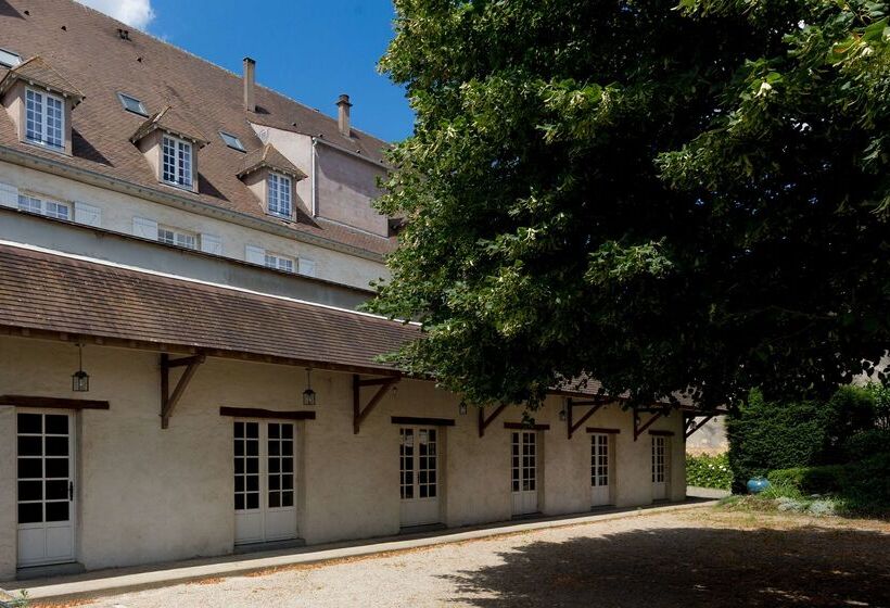 فندق Best Western Blanche De Castille Dourdan