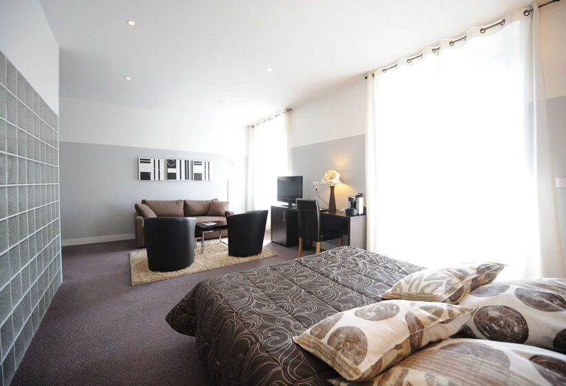 בית מלון כפרי Hôtel Continental Pau Centre