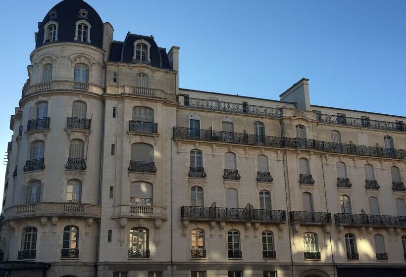 בית מלון כפרי Hôtel Continental Pau Centre