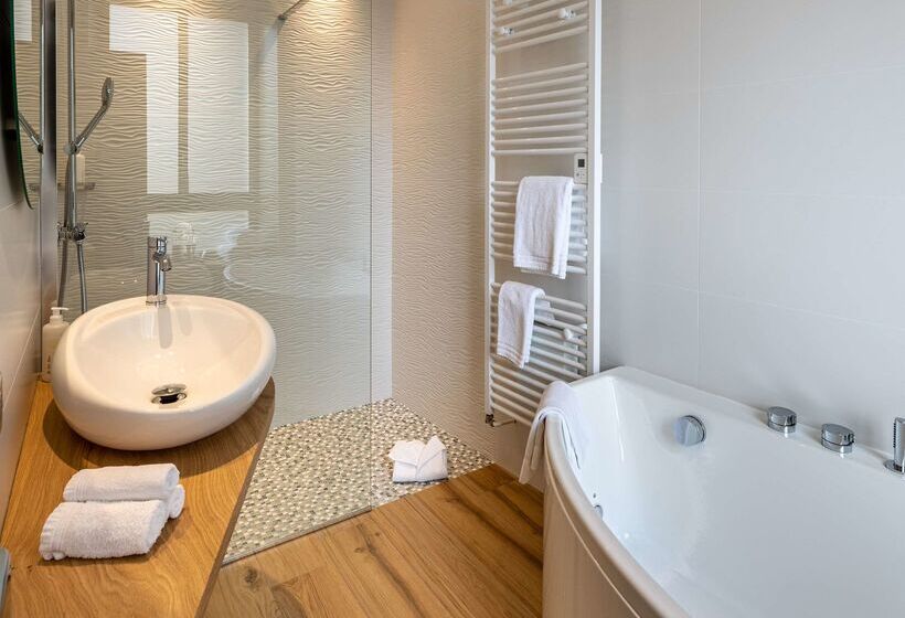 Best Western Grand Hotel De Bordeaux