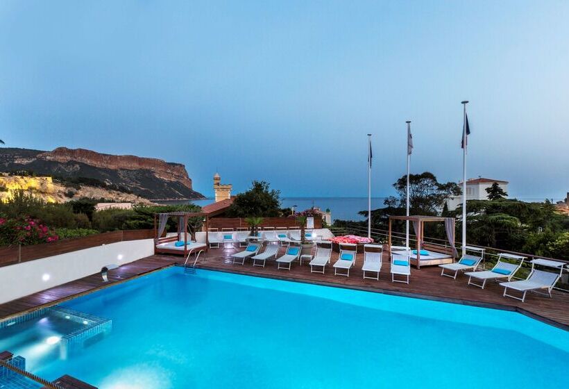 Отель Best Western Plus Hôtel La Rade