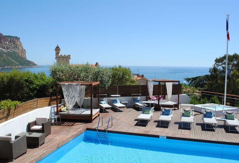 Отель Best Western Plus Hôtel La Rade