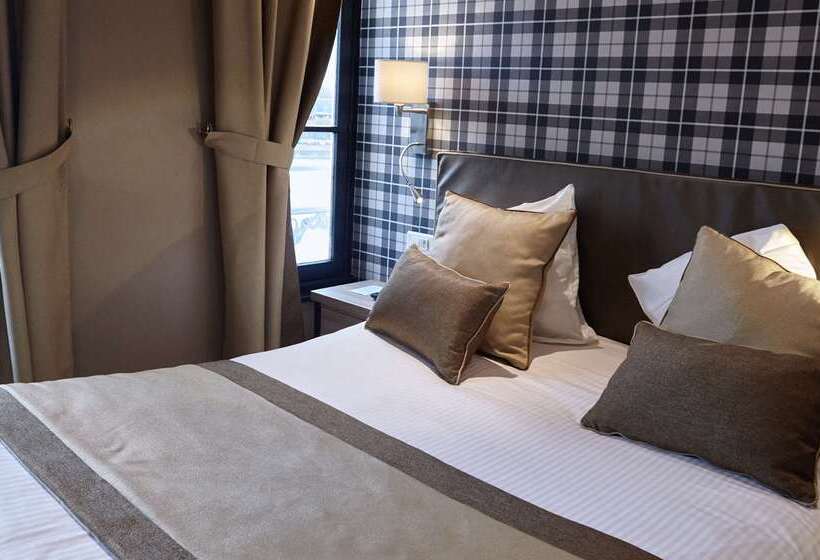 هتل Best Western Le Cheval Blanc  Vue Sur Le Port Plein Centre Ville