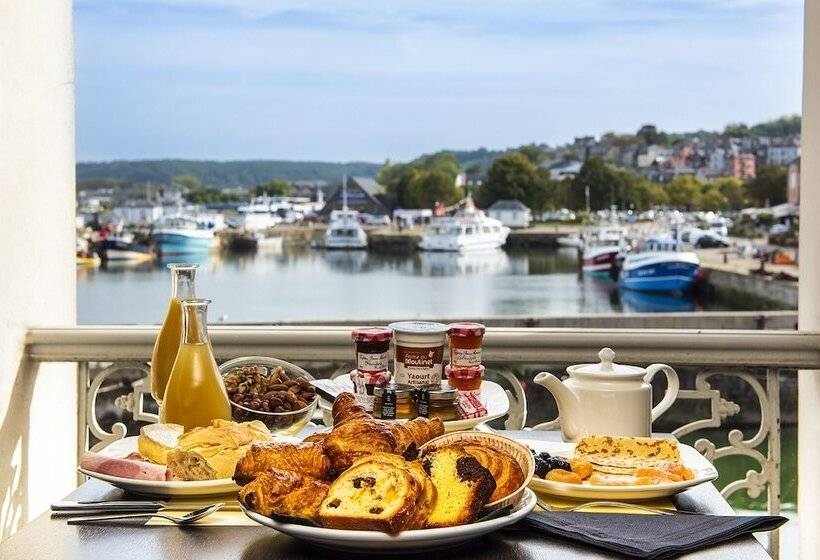 هتل Best Western Le Cheval Blanc  Vue Sur Le Port Plein Centre Ville