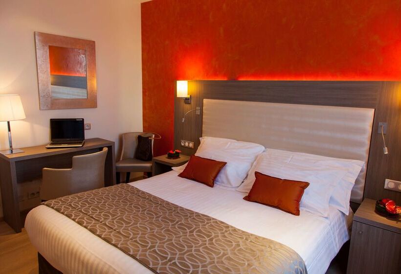 Best Western Plus Hotel Carlton Annecy