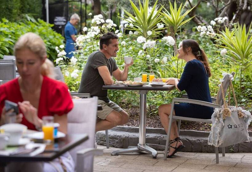 ホテル Best Western Plus Hôtel Brice Garden Nice