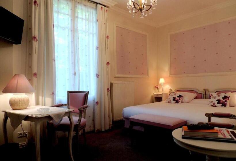 La Villa Bois Joli Hotel Restaurant