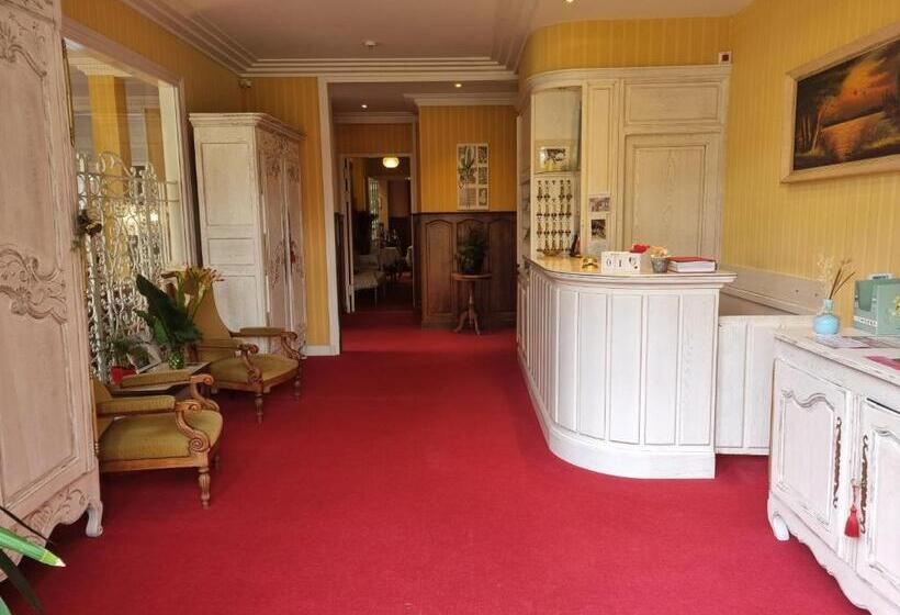 La Villa Bois Joli Hotel Restaurant