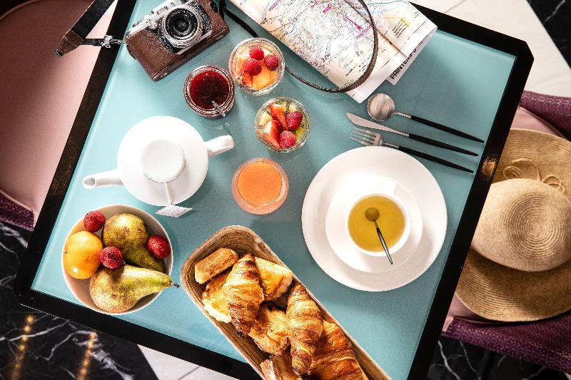 ホテル Bourgogne & Montana