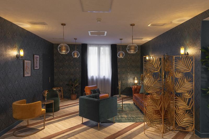 ホテル Hôtel Le Bristol