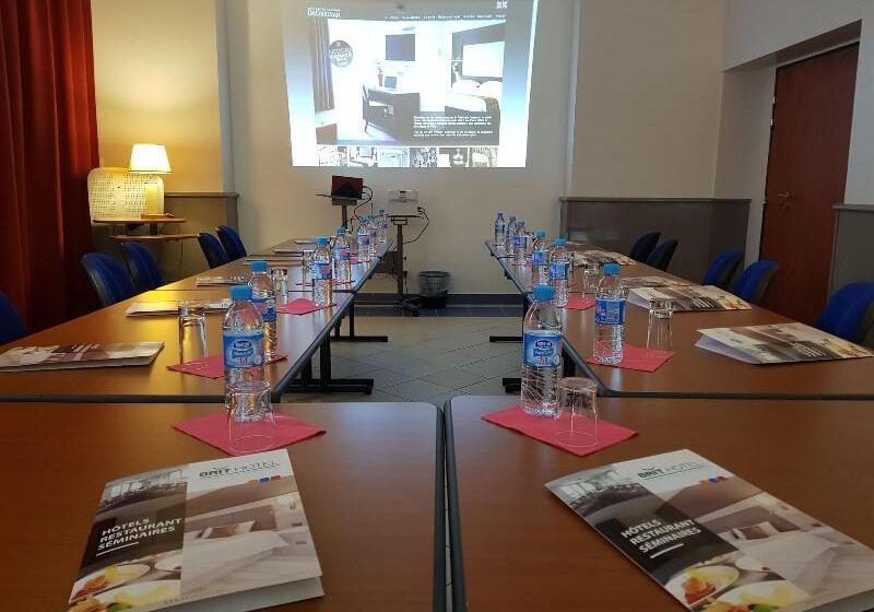 Brit Hotel De Grignan Vichy