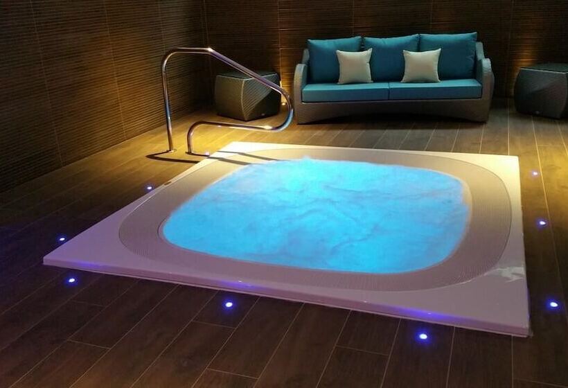 Brit Hotel De Grignan Vichy