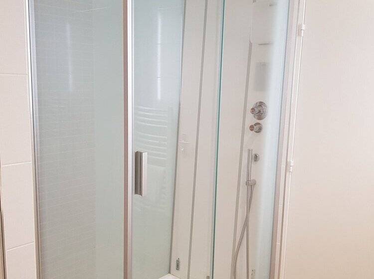 Brit Hotel De Grignan Vichy