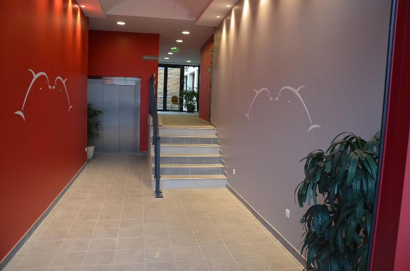 Brit Hotel Du Dauphin L Aigle