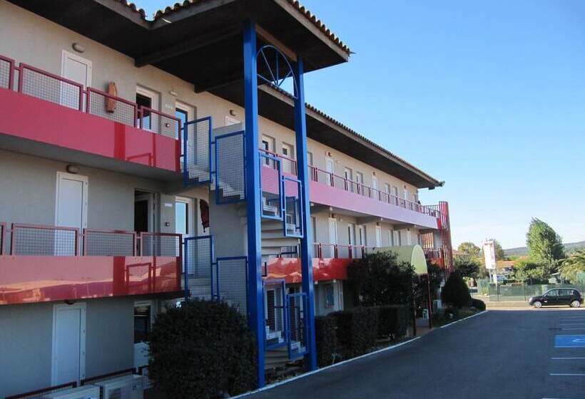 Brit Hotel Essentiel Sète / Balaruc