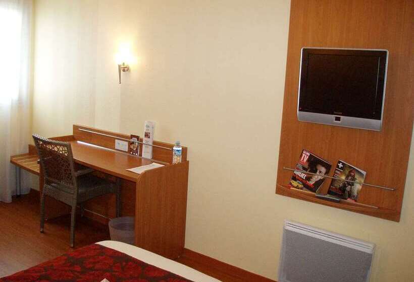 Brit Hotel Poitiers Beaulieu