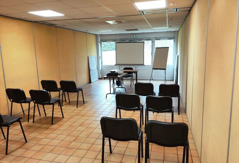 Brit Hotel Poitiers Beaulieu