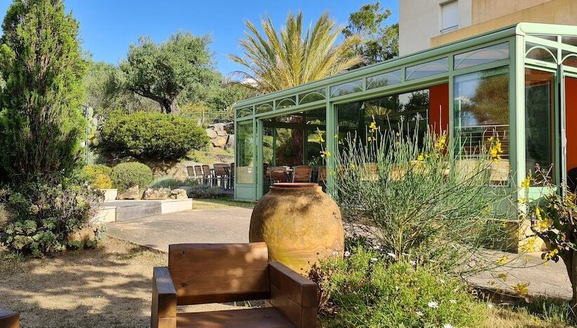 ホテル Cala Di L Oru