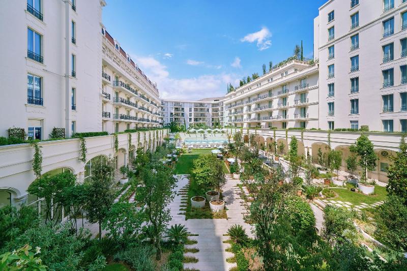 Отель Carlton Cannes, A Regent